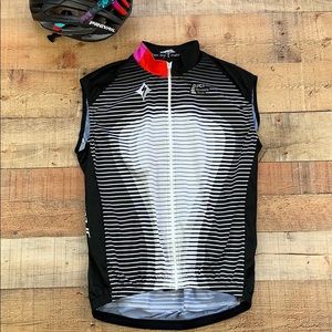 🍋🚴🏽‍♀️Specialized Lululemon Cycling Vest!